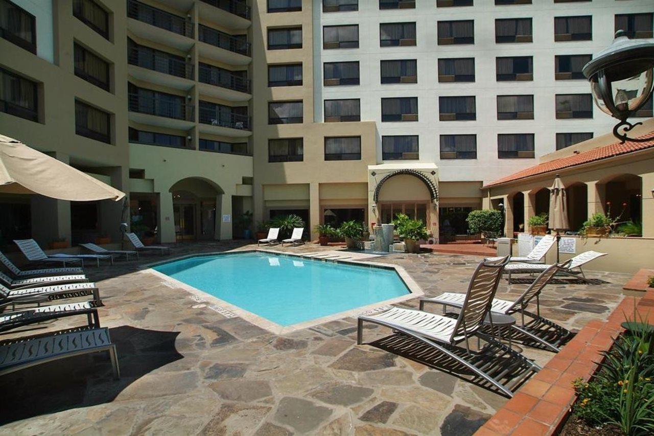 Doubletree By Hilton Downtown